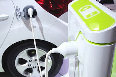EV Charger Installation in Tucson: Level 1 vs. Level 2 and What Your Panel Must Support